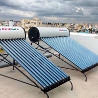REDMAX Solar water heater